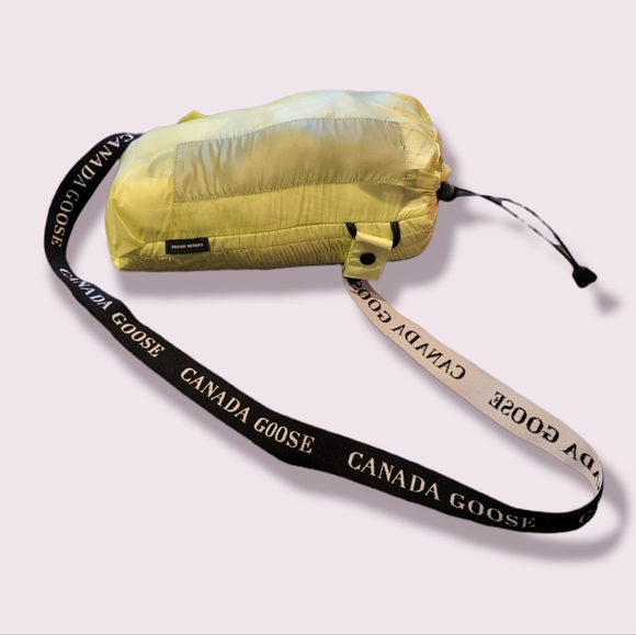 💯 Auth Canada goose Cypress packable Down Jacket Arctic Floral Limelight M - Picture 7 of 16